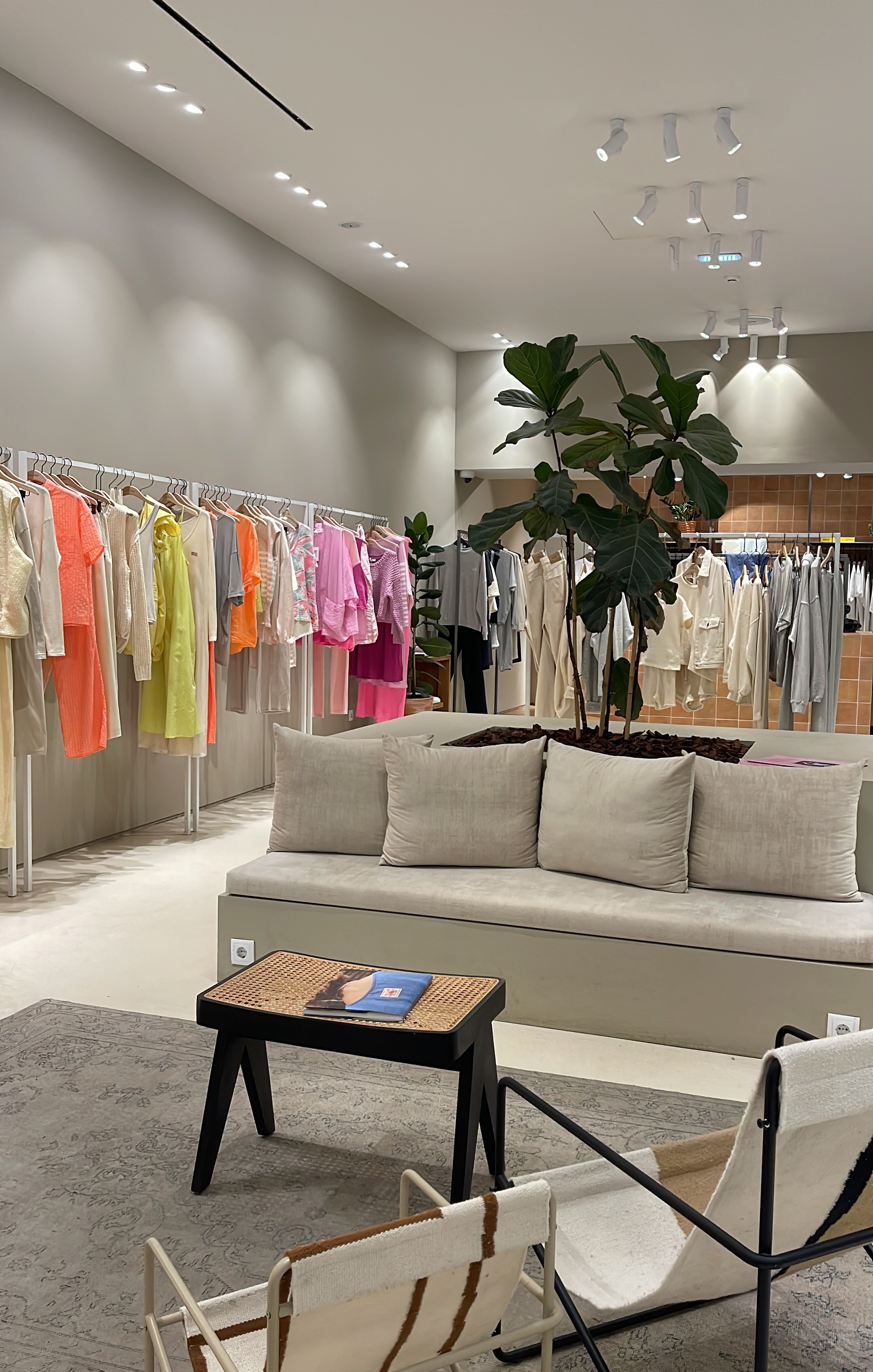 Rénovation commerciale boutique restaurant par CBTA